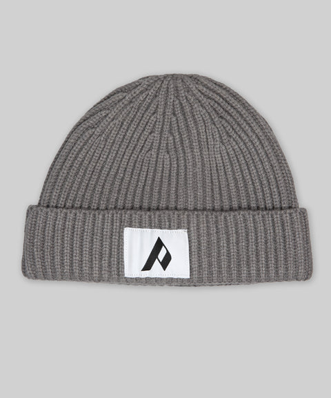 Beanie Wolf Grey